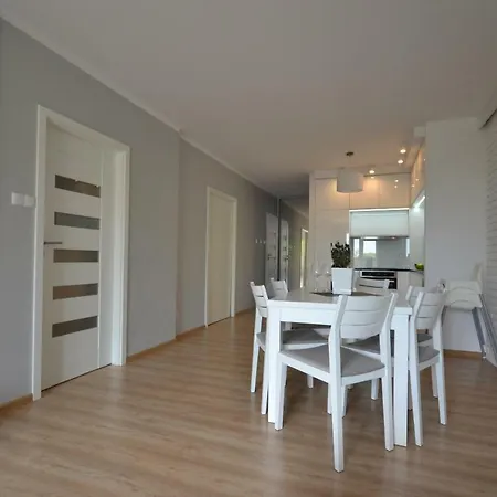 Apartment Grand De Luxe Solna *