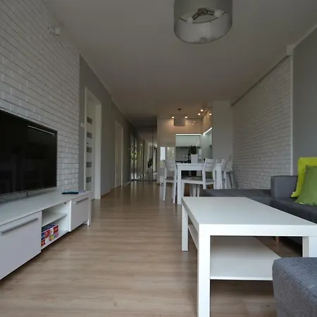 Grand De Luxe Solna Апартаменты Колобжег