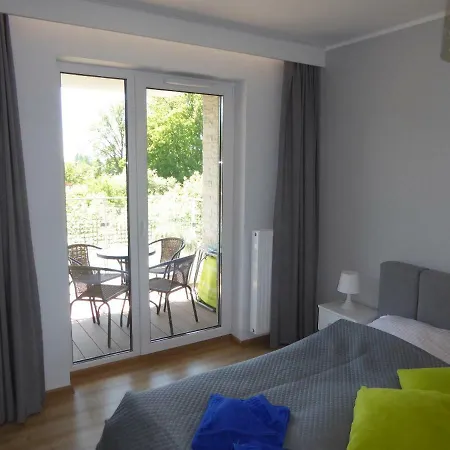 Apartmán Grand De Luxe Solna *