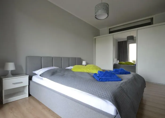 Grand De Luxe Solna Apartament *